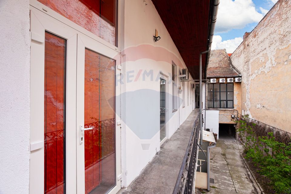 2 room Apartment for rent, Ultracentral area