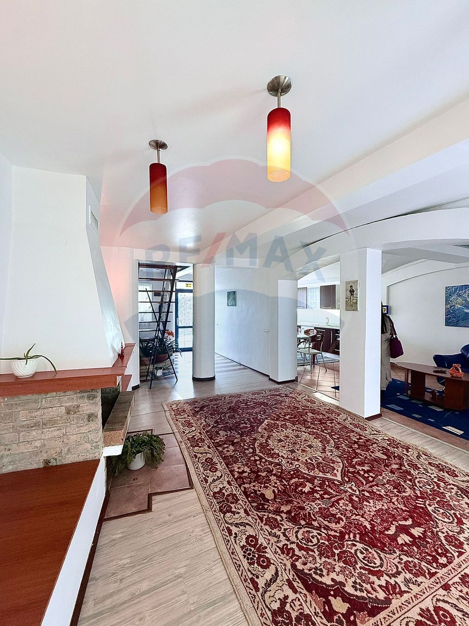 De închiriat duplex cu 4 camere - Șoșeaua Bârnova