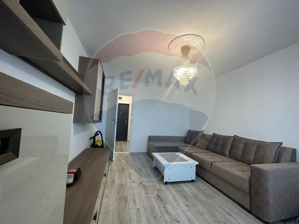 Apartament cu 2 camere de vânzare în zona Tic Tac