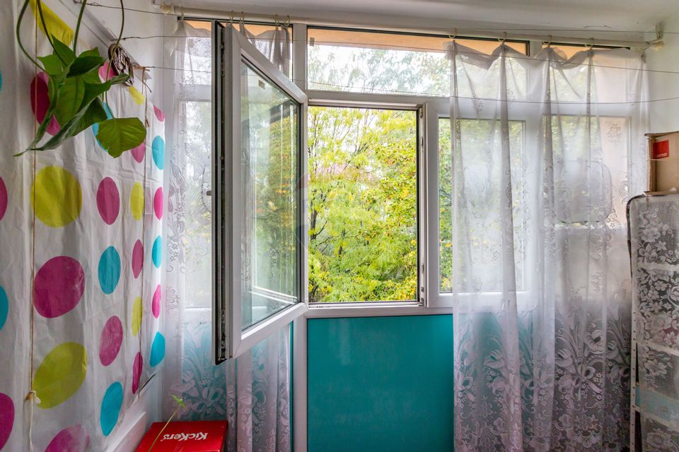 3-room apartment – Huedin street – rehabilitated block – quiet area