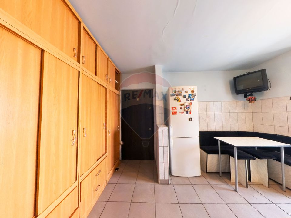 Apartament 2 camere în zona Lipovei, disponibil imediat