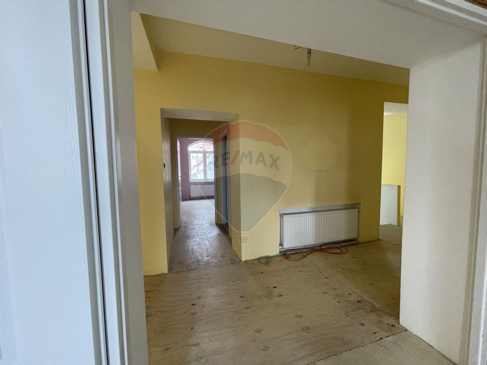 Spacious American-style house