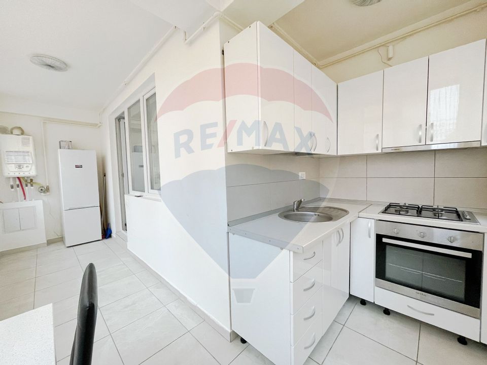 Apartament 2 camere de închiriat Militari Residence Auchan Militari