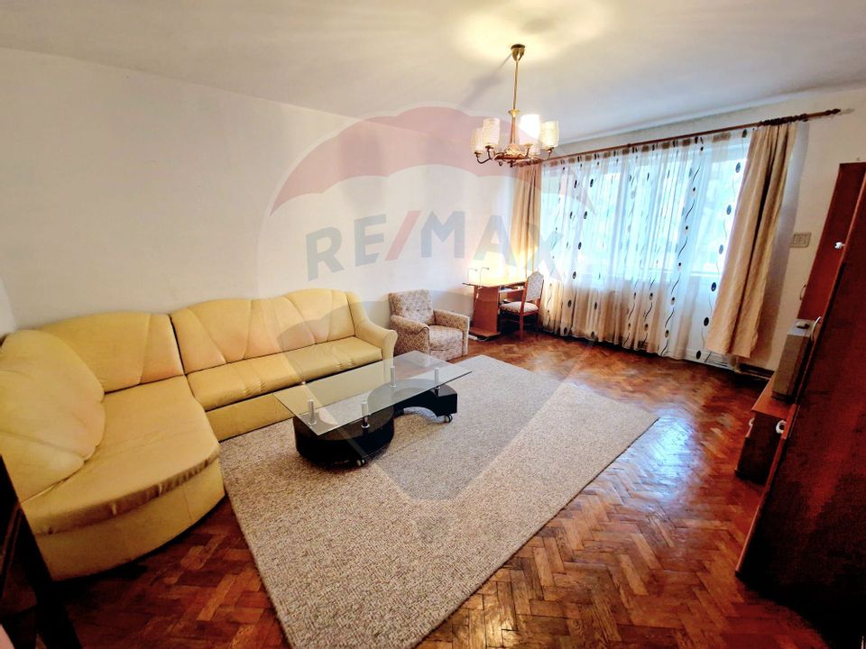 Apartament 2 camere de vanzare, Plopilor, Comision 0%