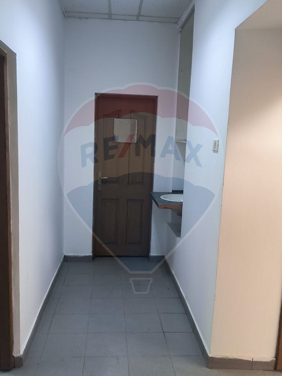 Spațiu industrial de 435mp de închiriat în zona Sannicolau Mic