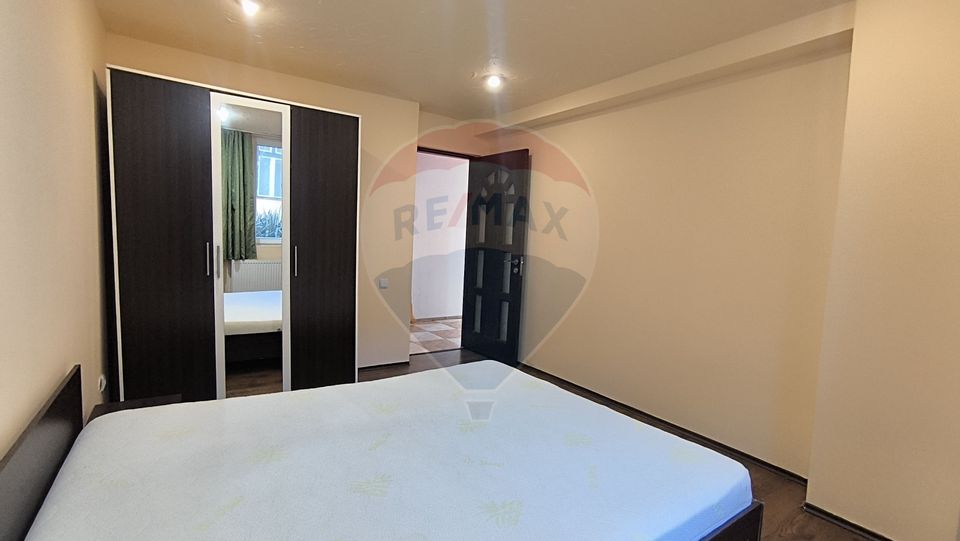 Apartament 3 camere de inchiriat în zona Dambul Rotund