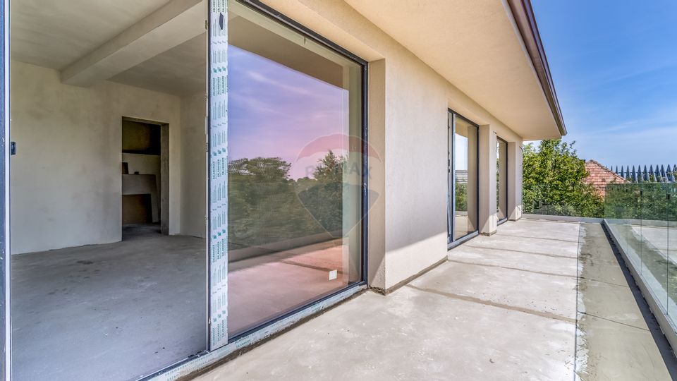 Casa individuala, 5 camere, 60mp terase, teren 750mp,comision 0