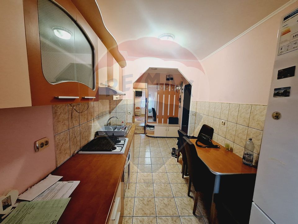 3 room Apartment for sale, Nufarul area