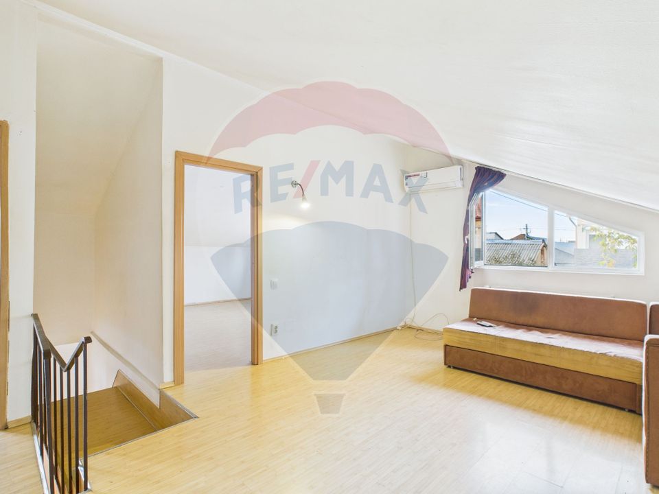 6 room House / Villa for sale, Est area