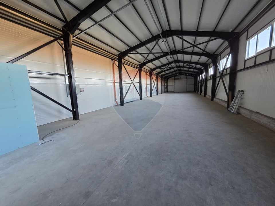 Hala plus spatiu birouri, zona Strada Vrancei
