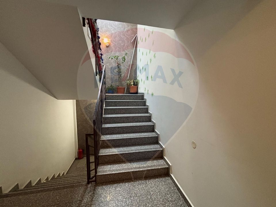 Apartament 3 camere, super spațios și luminos, în Prelungirea Ghencea