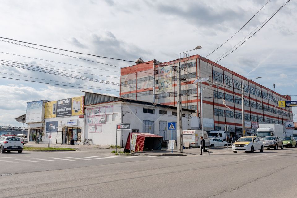 Spațiu industrial de vânzare /  Fabrica de mobilă - Curtea de Argeș