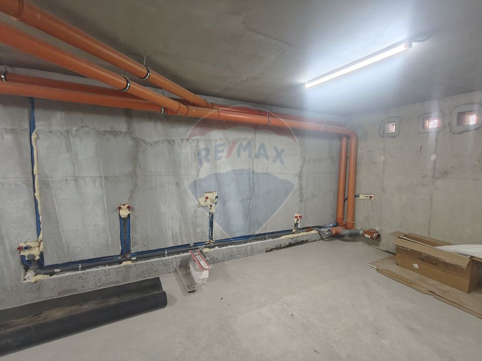 Spațiu depozitare de 100mp, cu parcare, de închiriat în zona Iris