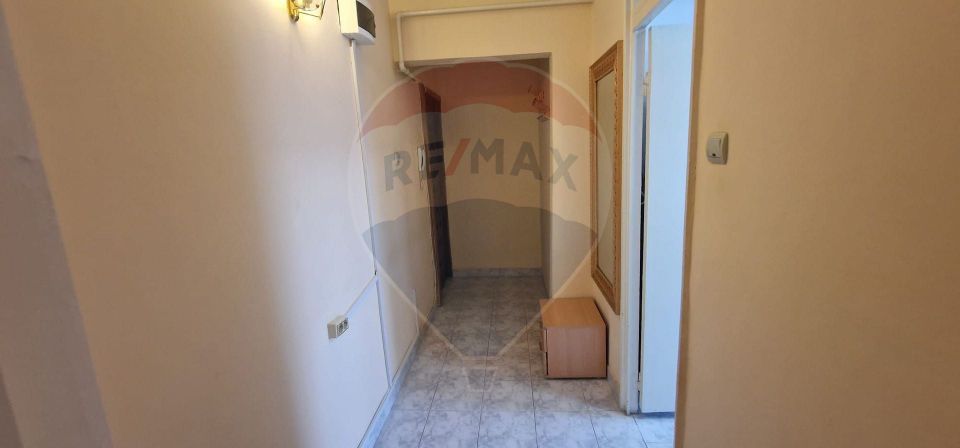 Apartament cu 2 camere semidecomandate, Calea Republicii