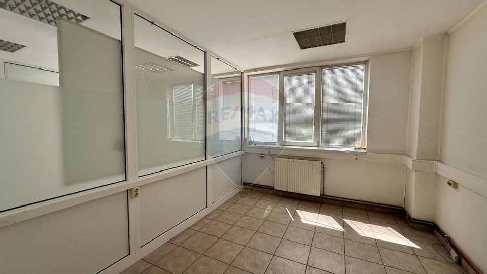 1,650sq.m Industrial Space for rent, Exterior Nord area