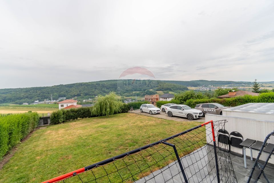 Detached House for Sale / 900 sqm Land, Popesti, Cluj