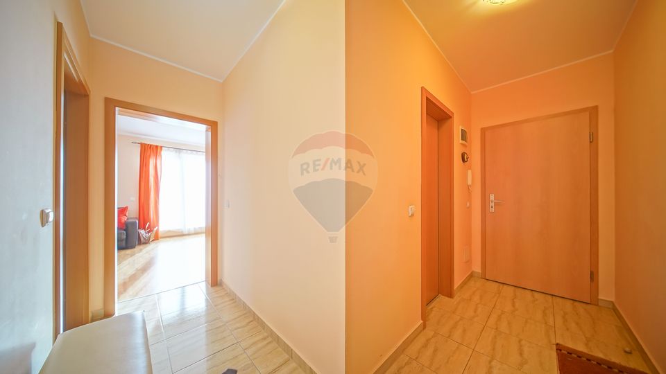 2 room Apartment for rent, Avantgarden area