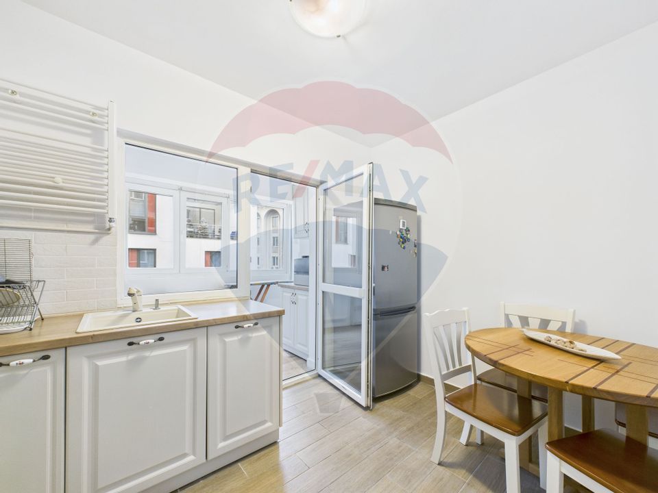 3 room apartment - ultracentral, Romana Square