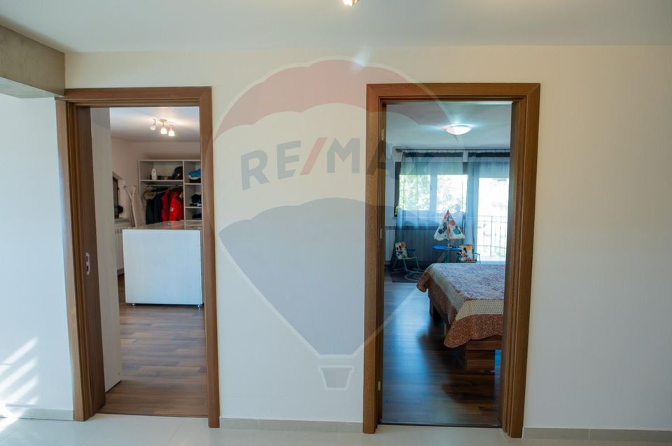 5 room House / Villa for sale