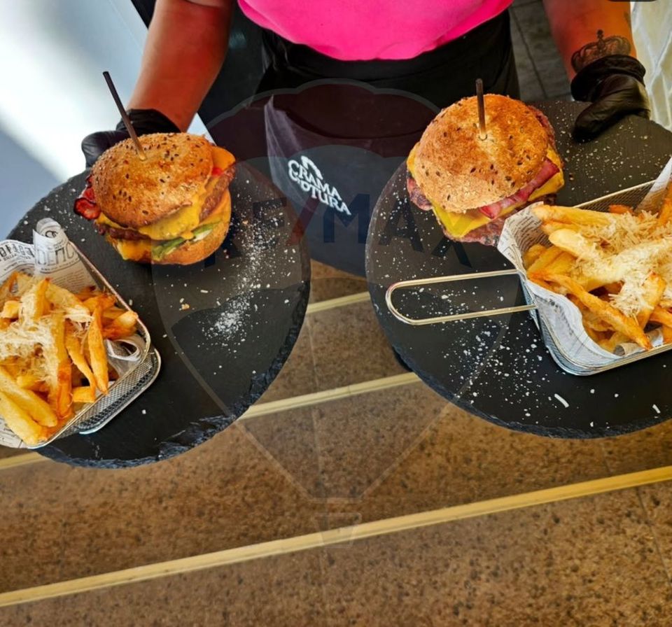 340sq.m Proprietate specială for sale