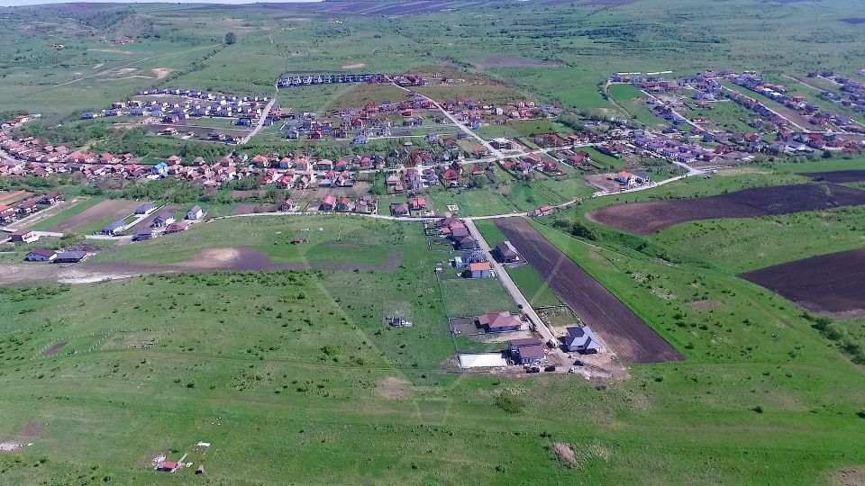 Land 19,500sqm Chinteni / Strada curcubeului