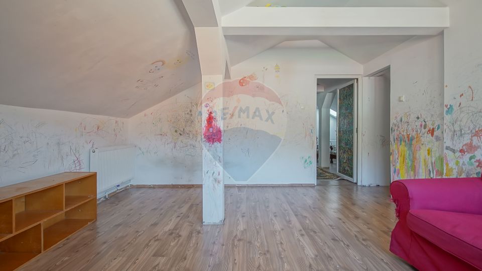 4 room House / Villa for sale, Schei area