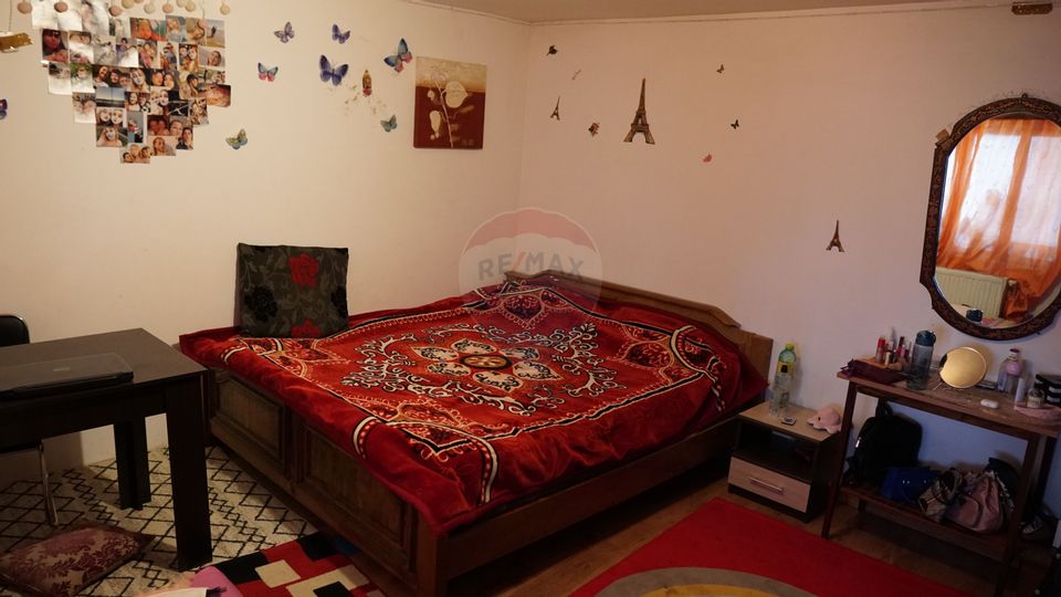 Casă de vânzare | 5 camere | Parter | Șerbănești