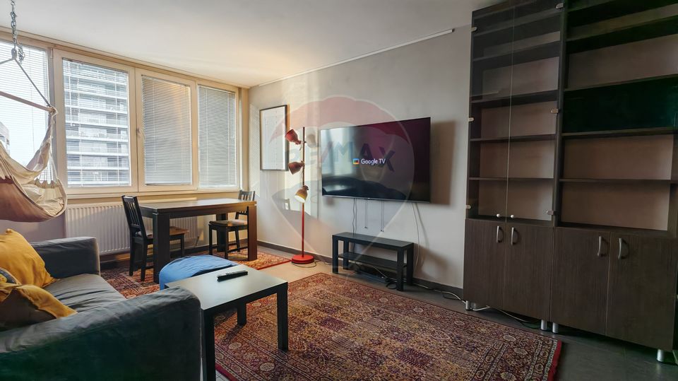 2-room apartment for rent in the Arch of Triumph area