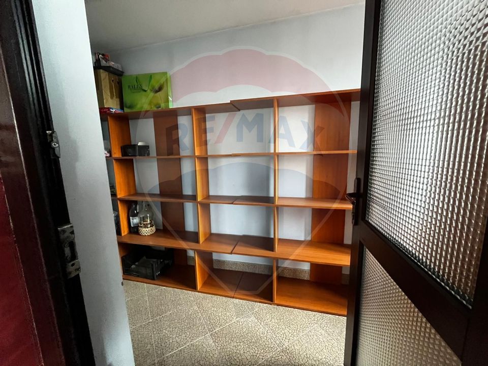 7 room House / Villa for sale