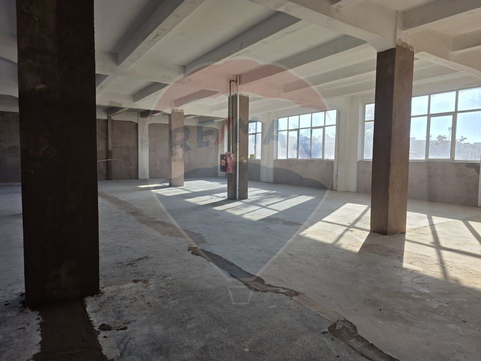 Spații 200/430 mp lift marfa Baicului platforma industriala