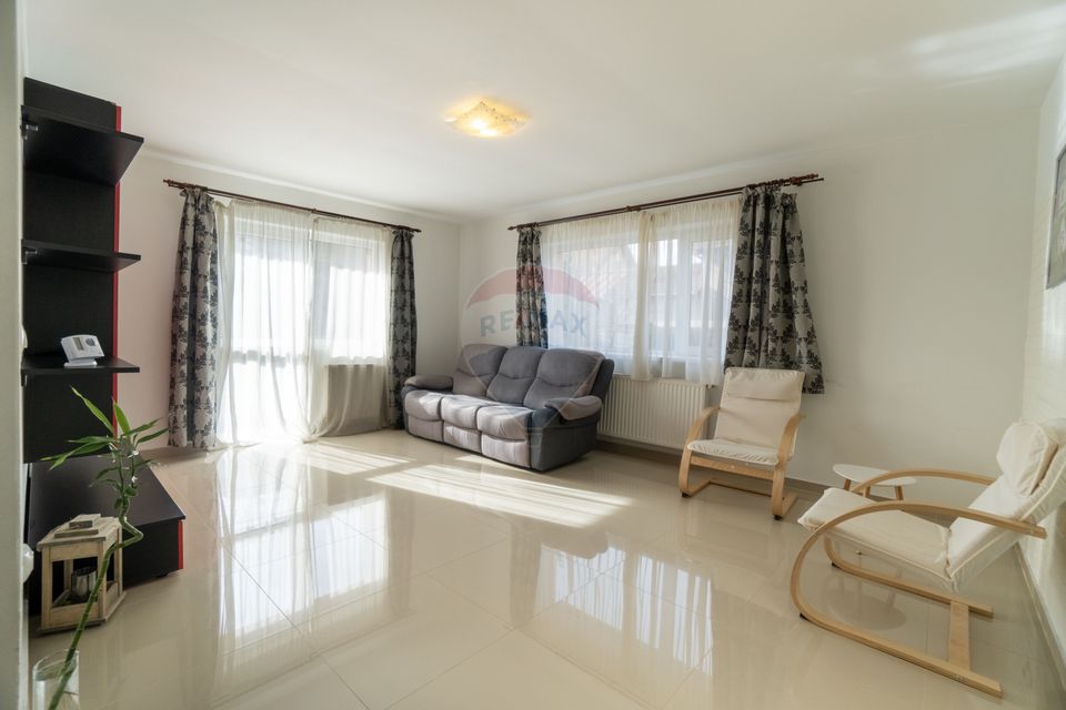 4 room House / Villa for sale