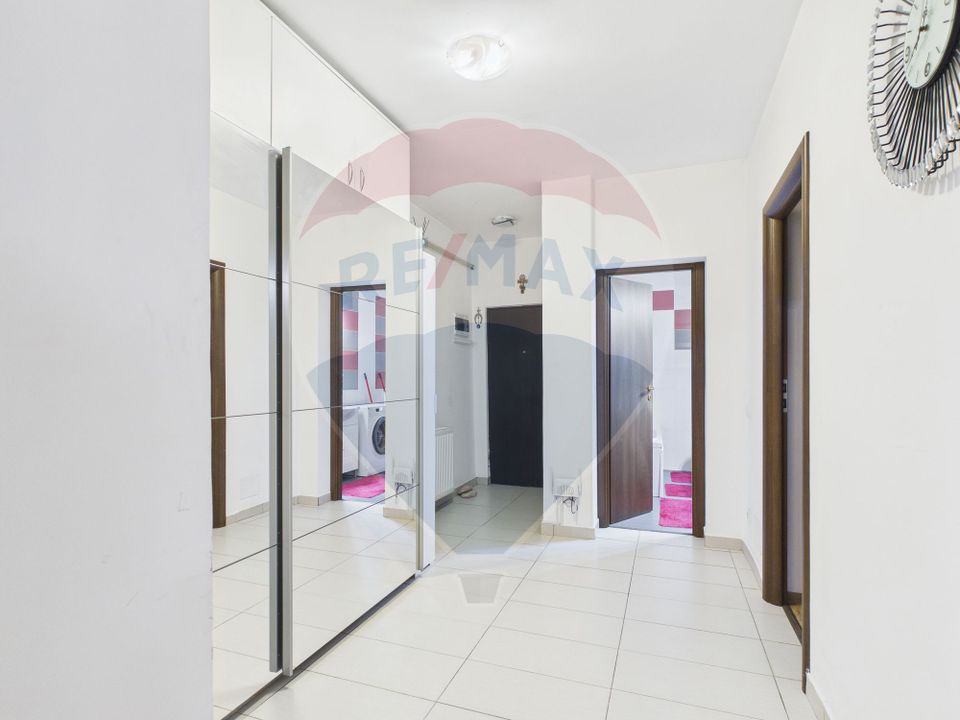 2-room apartment – modern, 62 sqm, attic | Parking included |