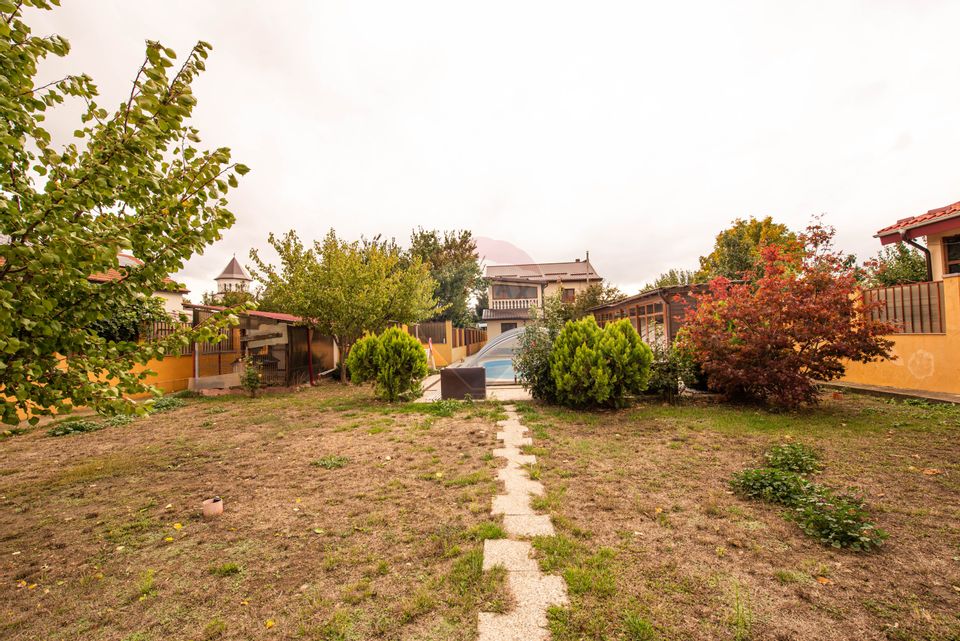 6 room House / Villa for sale, Central area