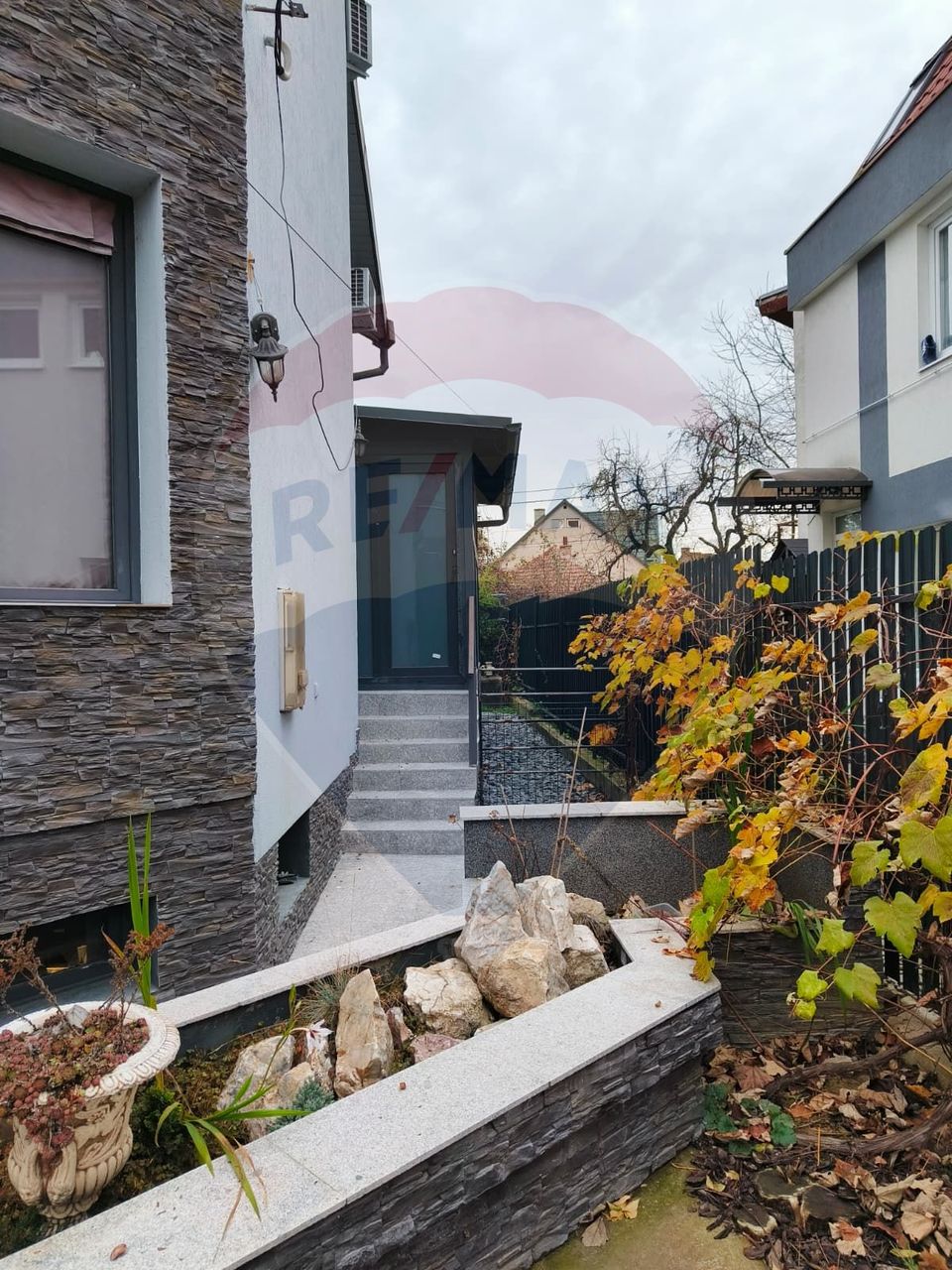 Spațiu comercial de închiriat