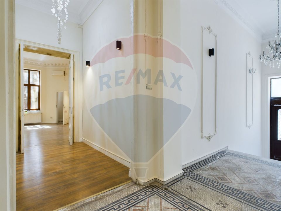 7 room Apartment for sale, Universitate area