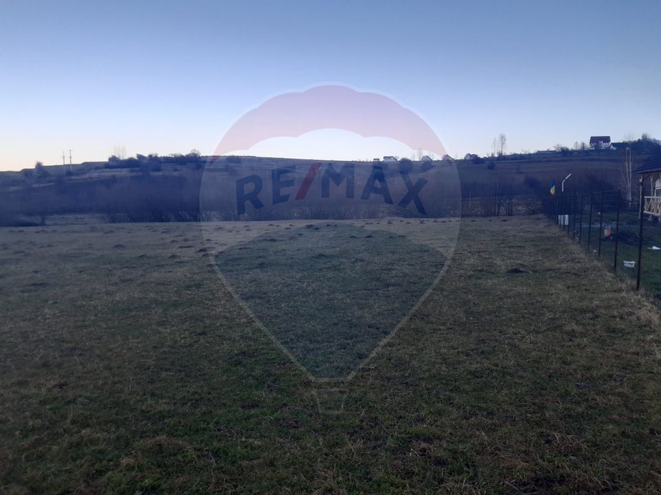 Teren 1,404mp Zarnesti / Strada FN