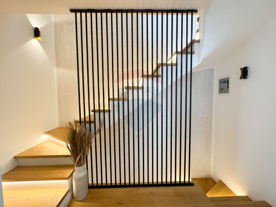 Eleganță, confort, și priveliște panoramică - Casă premium, Voroneț