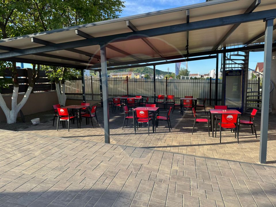 16 room Hotel / Pension for sale