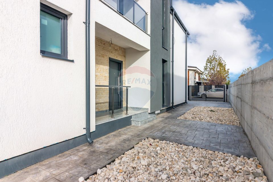 Casă / Vilă de vanzare in Mogosoaia, adiacent Martha Bibescu