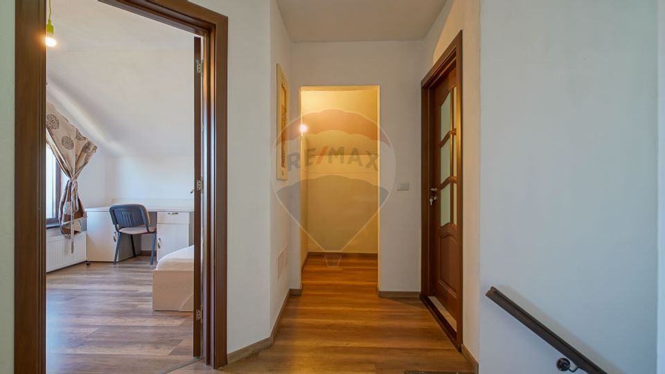 5 room House / Villa for sale