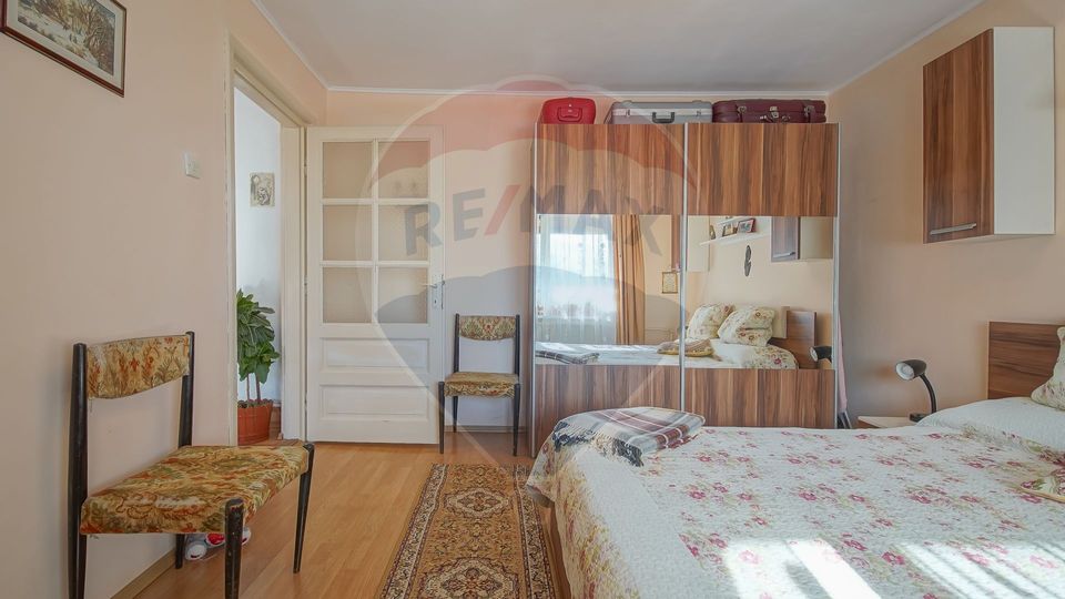 5 room House / Villa for sale, Darste area