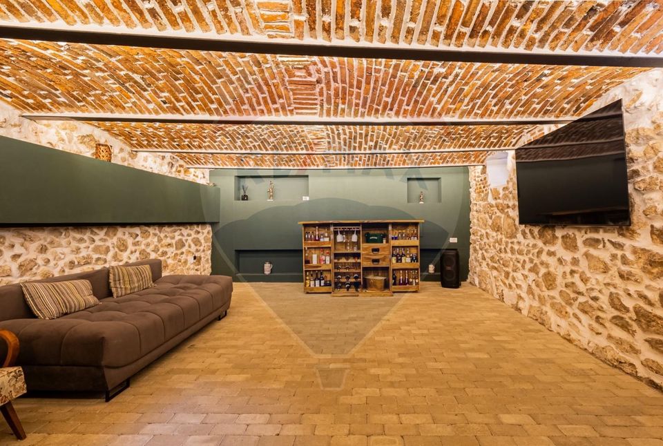 COMISION 0%|Oază de eleganță în Centrul Istoric: Apartament 4 camere!!