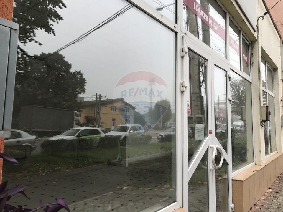 95sq.m Commercial Space for rent, UTA area