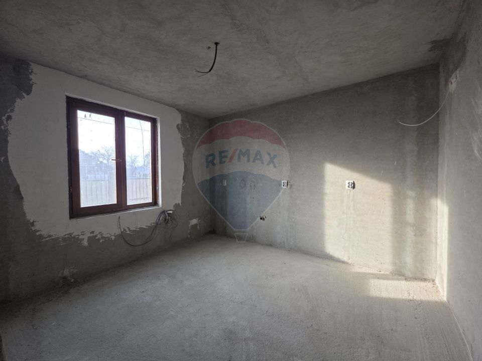 6 room House / Villa for sale, Izvoare area
