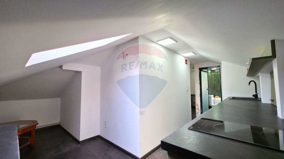 7 room House / Villa for sale, Giulesti area