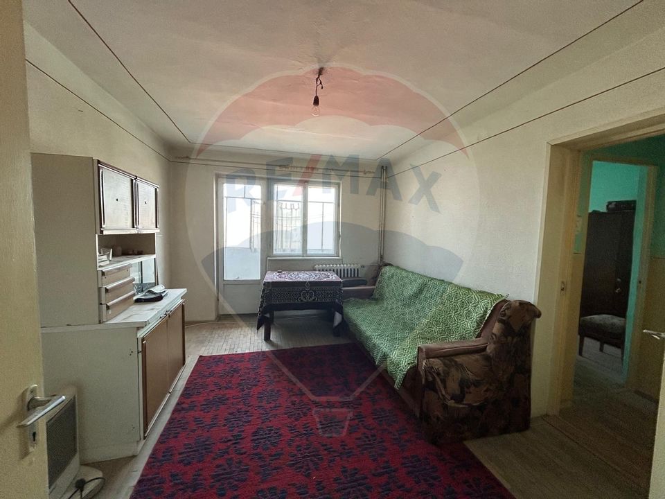 Apartament cu 2 camere de vânzare în Cugir COMISION 0%