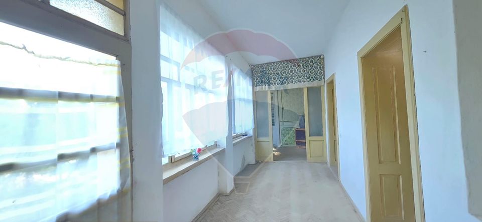 4 room House / Villa for sale