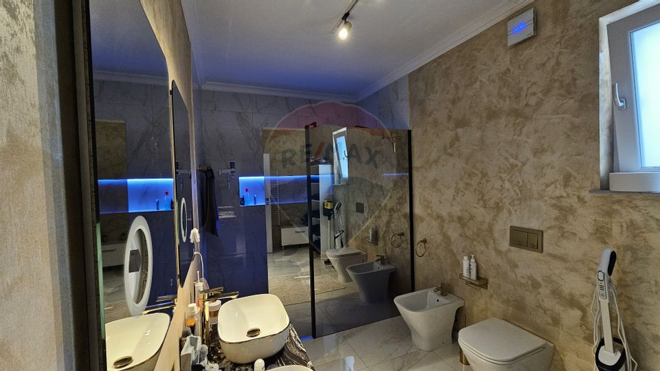 5 room House / Villa for sale