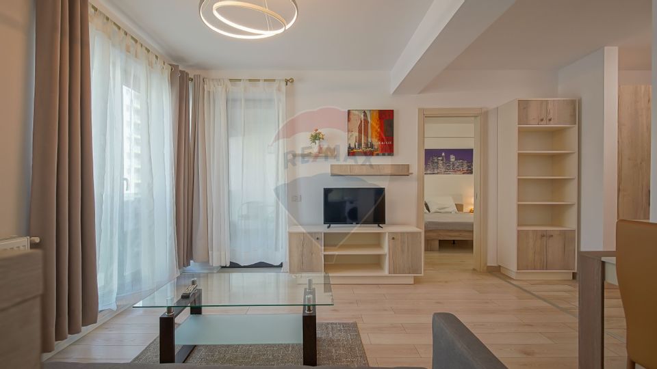 Studio de închiriat, etaj intermediar! Zona Tractorul