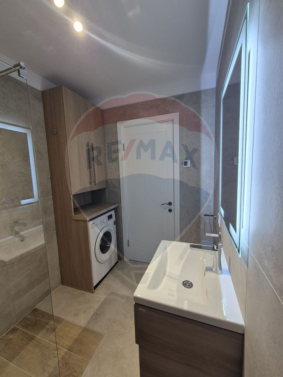 2 room Apartment for rent, Cetate area